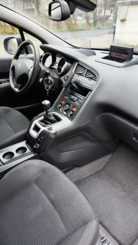 Peugeot 5008 1.6 HDI - 4500 € / 8801.24 лв. - 81210862 4 | Car24.bg Peugeot 5008 1.6 HDI - 4500 € / 8801.24 лв. - 81210862 4