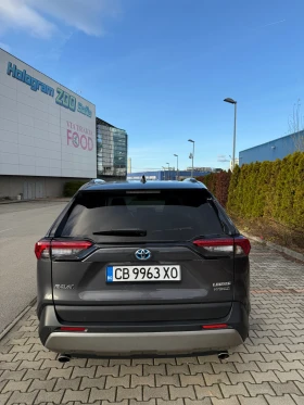 Toyota Rav4 Limited Hybrid 4x4 13 000 км !!! - 37500 € / 73343.62 лв. - 97024002 5 | Car24.bg Toyota Rav4 Limited Hybrid 4x4 13 000 км !!! - 37500 € / 73343.62 лв. - 97024002 5