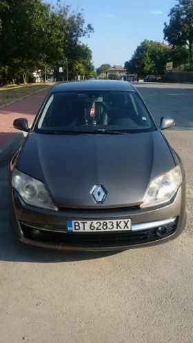 Снимка Renault Laguna