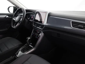 VW T-Roc 2.0TDI/R-DESIGN/150HP/DSG/PANO/LED/CAM/KLESS/602z | Auto.bg — изображение 11 VW T-Roc 2.0TDI/R-DESIGN/150HP/DSG/PANO/LED/CAM/KLESS/602z | Auto.bg — изображение 11