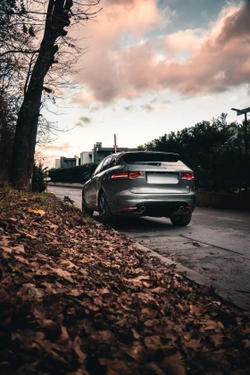 Jaguar F-PACE Jaguar F-Pace S 82300KM/ACC/Alcantara/ponorama/Ful - 25999 € / 50849.62 лв. - 37014162 4 | Car24.bg Jaguar F-PACE Jaguar F-Pace S 82300KM/ACC/Alcantara/ponorama/Ful - 25999 € / 50849.62 лв. - 37014162 4