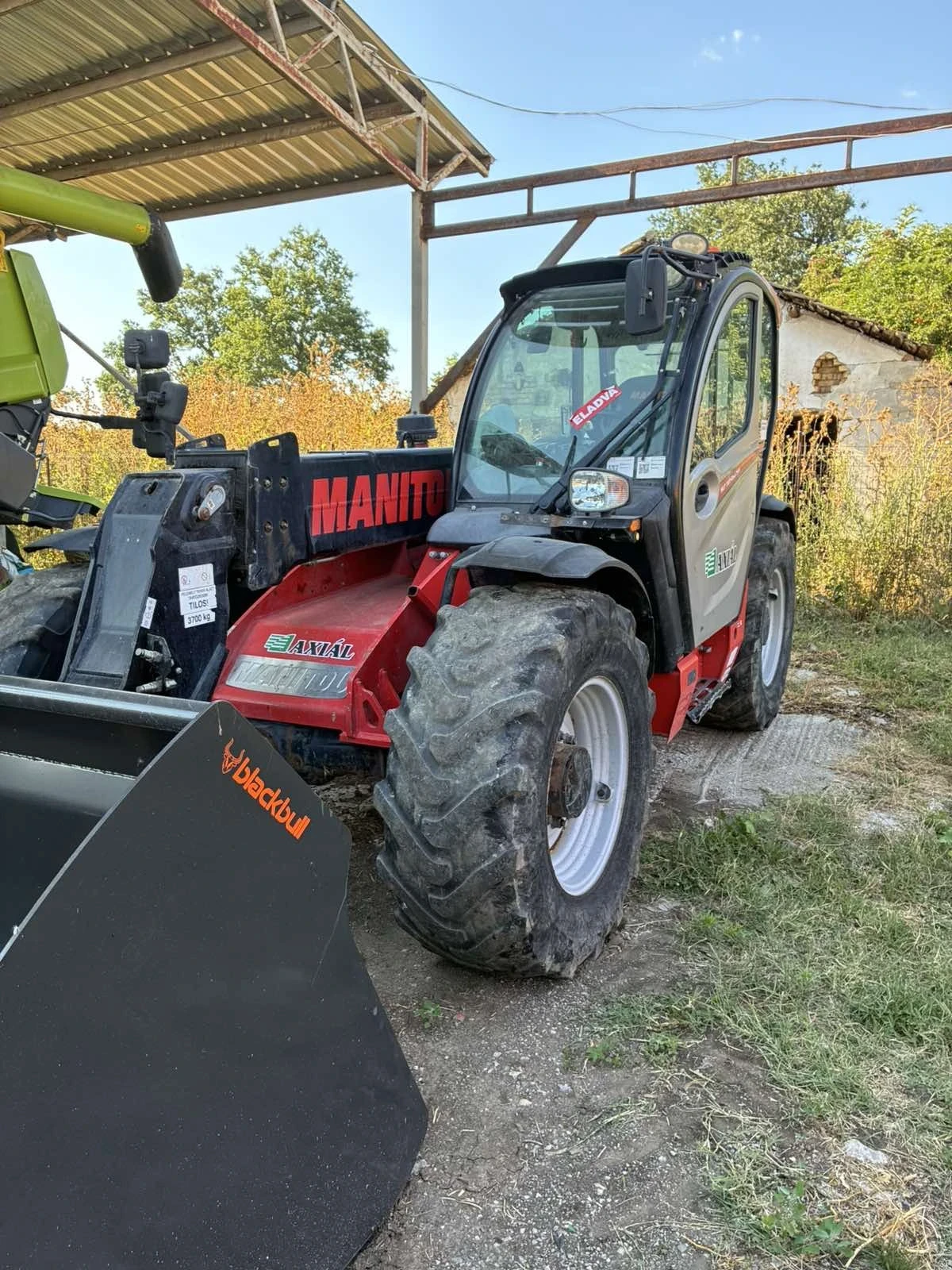 Телескопични товарачи Manitou undefined | Auto.bg — изображение 1 Телескопични товарачи Manitou undefined | Auto.bg — изображение 1