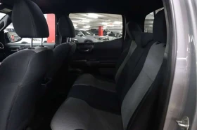 Toyota Tacoma * 4x4 Double Cab Auto * CARFAX * ЦЕНА ДО БГ | Auto.bg — изображение 9 Toyota Tacoma * 4x4 Double Cab Auto * CARFAX * ЦЕНА ДО БГ | Auto.bg — изображение 9