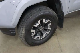 Toyota Tacoma * 4x4 Double Cab Auto * CARFAX * ЦЕНА ДО БГ | Auto.bg — изображение 10 Toyota Tacoma * 4x4 Double Cab Auto * CARFAX * ЦЕНА ДО БГ | Auto.bg — изображение 10