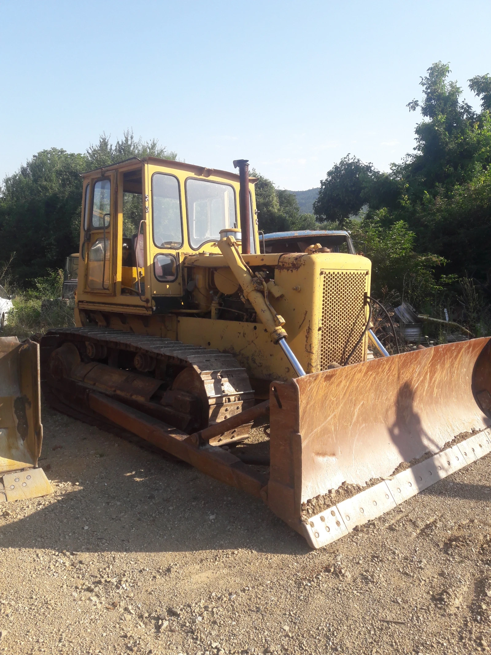 Булдозер Cat D5 - изображение 4 | Auto.bg Булдозер Cat D5 - изображение 4