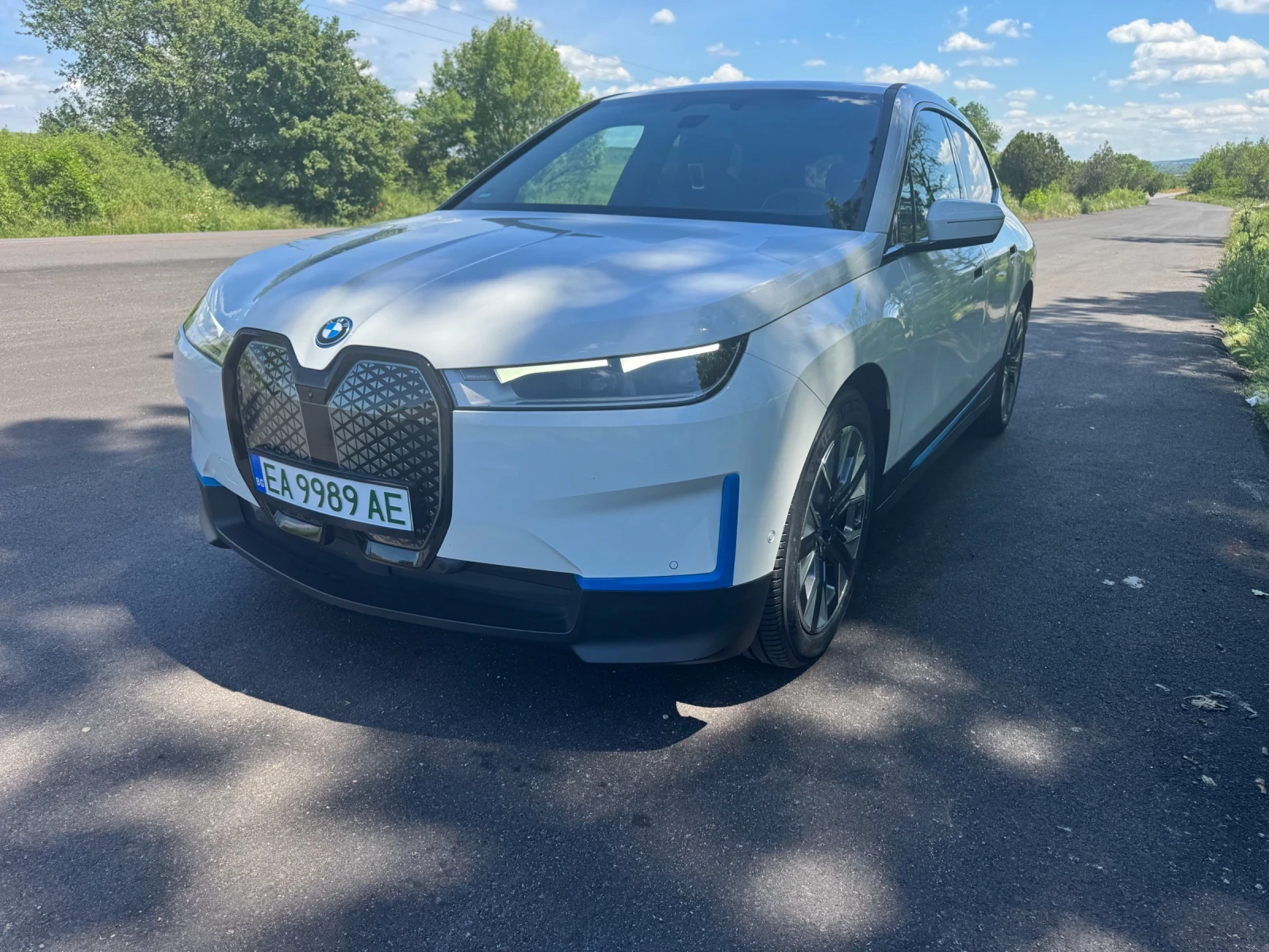 BMW iX Xdrive40 | Auto.bg — изображение 1 BMW iX Xdrive40 | Auto.bg — изображение 1
