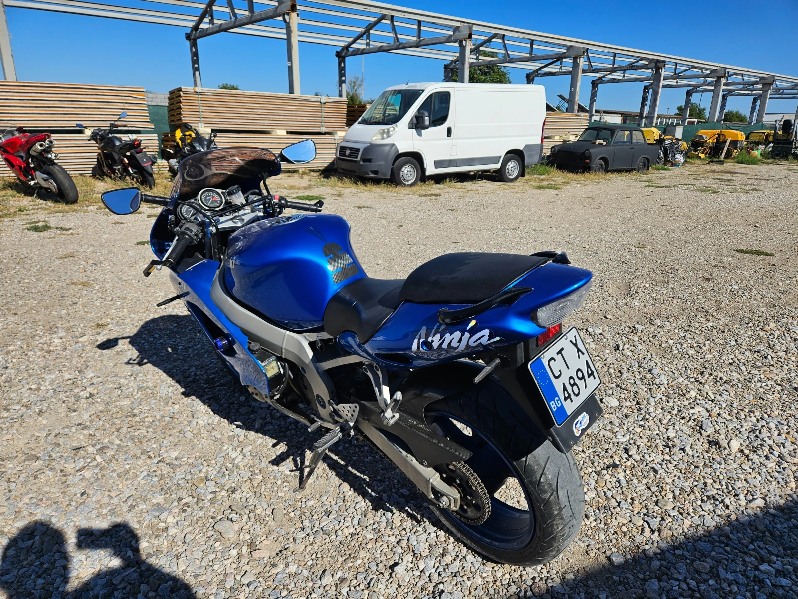 Kawasaki Zxr Лизинг Бартер - изображение 3 | Auto.bg Kawasaki Zxr Лизинг Бартер - изображение 3