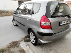 Honda Jazz 1.4i.80k + КЛИМА. БЕНЗИН | Auto.bg — изображение 9 Honda Jazz 1.4i.80k + КЛИМА. БЕНЗИН | Auto.bg — изображение 9