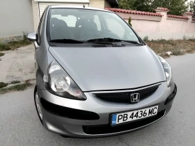 Honda Jazz 1.4i.80k + КЛИМА. БЕНЗИН | Auto.bg — изображение 7 Honda Jazz 1.4i.80k + КЛИМА. БЕНЗИН | Auto.bg — изображение 7