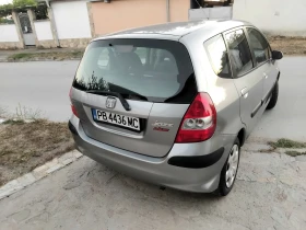 Honda Jazz 1.4i.80k + КЛИМА. БЕНЗИН | Auto.bg — изображение 16 Honda Jazz 1.4i.80k + КЛИМА. БЕНЗИН | Auto.bg — изображение 16