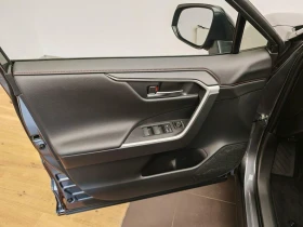Toyota Rav4 2.5 PHEV STYLE 4x4 | 360; камера | TOP В ГАРАНЦИЯ - 89950 лв. / 45990.70 € - 75554322 14 | Car24.bg Toyota Rav4 2.5 PHEV STYLE 4x4 | 360; камера | TOP В ГАРАНЦИЯ - 89950 лв. / 45990.70 € - 75554322 14