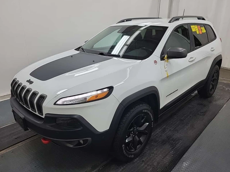Jeep Cherokee TRAILHAWK LEATHER PLUS CARFAX - 13000 € / 25425.79 лв. - 94354815 1 | Car24.bg Jeep Cherokee TRAILHAWK LEATHER PLUS CARFAX - 13000 € / 25425.79 лв. - 94354815 1