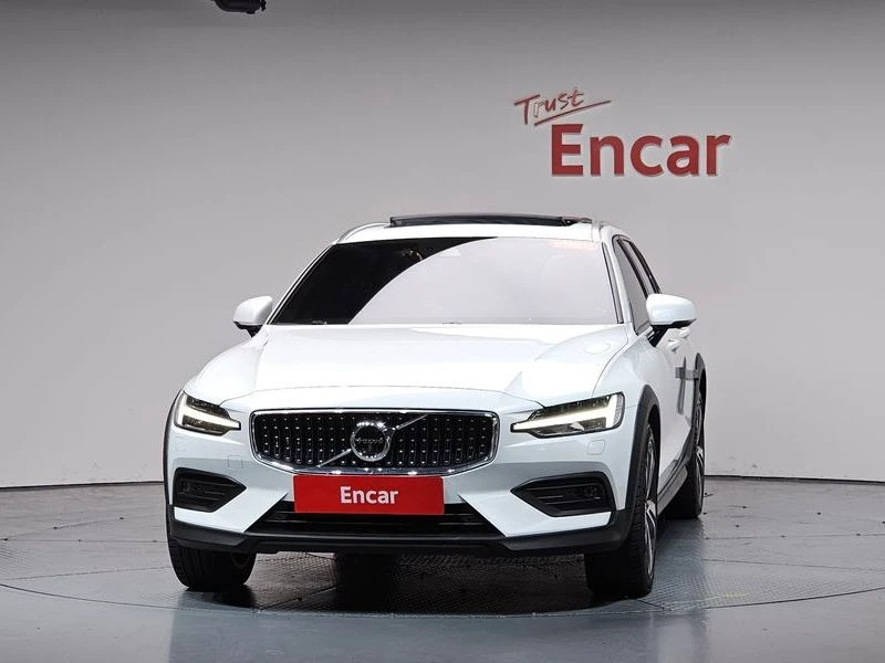 Volvo V60 2.0 Automatic | Auto.bg — изображение 1 Volvo V60 2.0 Automatic | Auto.bg — изображение 1