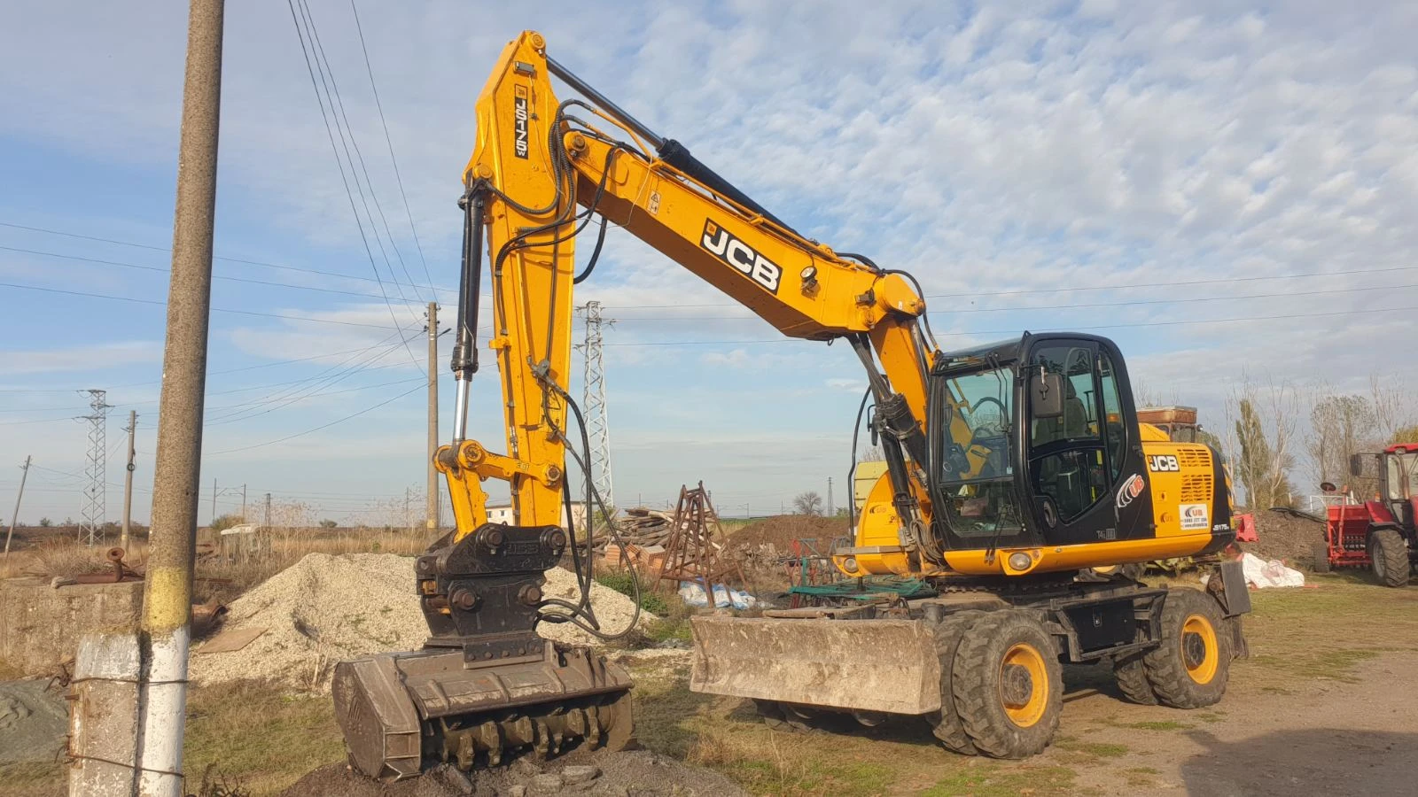 Багер JCB JS175W - изображение 4 | Auto.bg Багер JCB JS175W - изображение 4