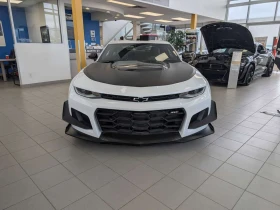 Chevrolet Camaro * ZL1 * 6.2L * CARFAX * BOSE * - 70600 € / 138081.60 лв. - 64423781 6 | Car24.bg Chevrolet Camaro * ZL1 * 6.2L * CARFAX * BOSE * - 70600 € / 138081.60 лв. - 64423781 6