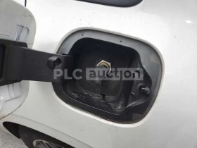 Kia K5 - 15054 € / 29443.06 лв. - 28879665 13 | Car24.bg Kia K5 - 15054 € / 29443.06 лв. - 28879665 13