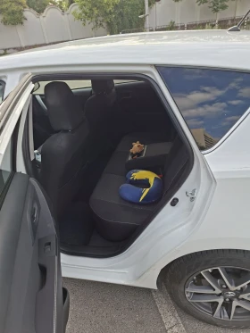 Toyota Auris 1.4 D4D | Auto.bg — изображение 10 Toyota Auris 1.4 D4D | Auto.bg — изображение 10
