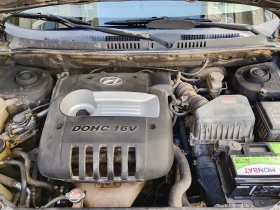 Hyundai Santa fe 2.4 Бензин Климатроник Нови гуми Кожа Подгреви | Auto.bg — изображение 7 Hyundai Santa fe 2.4 Бензин Климатроник Нови гуми Кожа Подгреви | Auto.bg — изображение 7