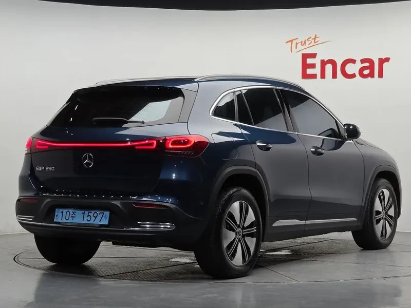 Mercedes-Benz EQA 250 - САМО 30% АВАНС - 30709 € - 30443217 1 | Car24.bg Mercedes-Benz EQA 250 - САМО 30% АВАНС - 30709 € - 30443217 1