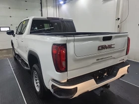 Gmc Sierra * AT4 CREW CAB SHORT BED * CARFAX * БЕЗ ПЪРВОНАЧАЛ - 20950 € / 40974.64 лв. - 38218384 4 | Car24.bg Gmc Sierra * AT4 CREW CAB SHORT BED * CARFAX * БЕЗ ПЪРВОНАЧАЛ - 20950 € / 40974.64 лв. - 38218384 4