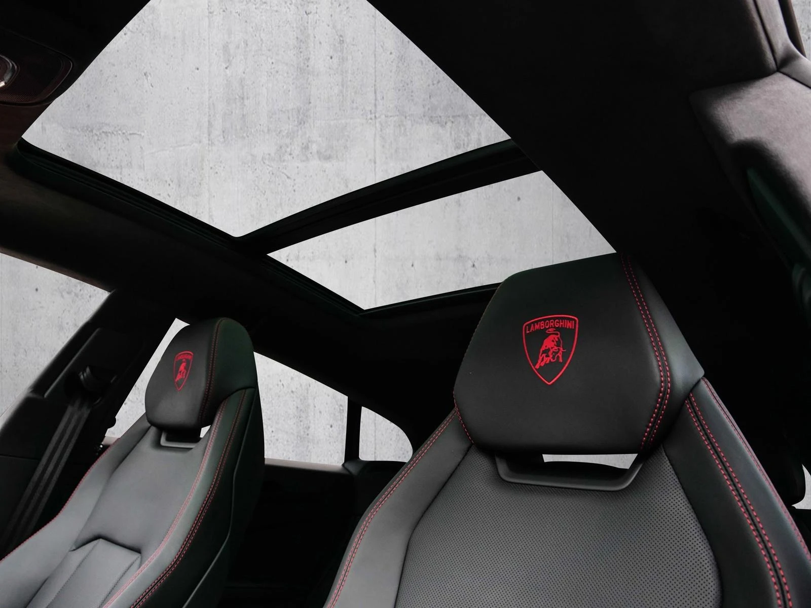 Lamborghini Urus SE/FACELIFT/PLUGIN/NERO HELENE/SENSONUM/PANO/STYLE - изображение 8 | Auto.bg Lamborghini Urus SE/FACELIFT/PLUGIN/NERO HELENE/SENSONUM/PANO/STYLE - изображение 8