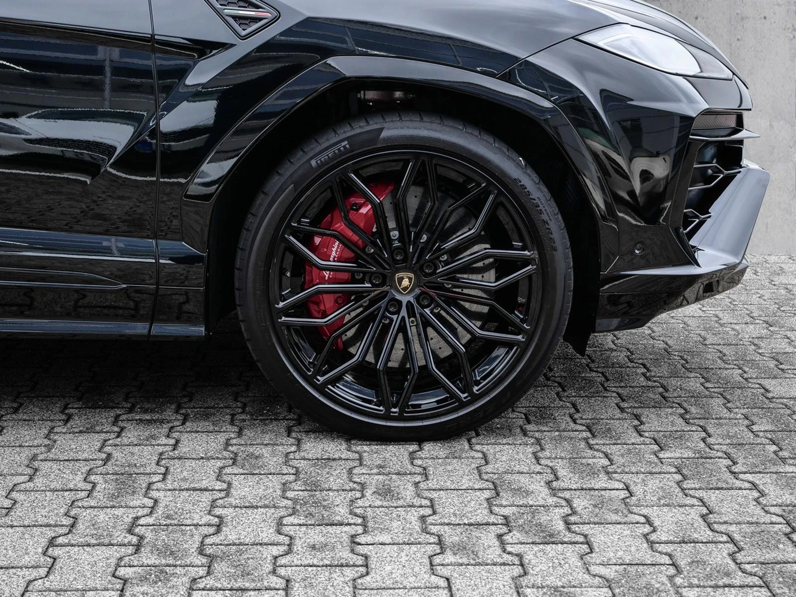 Lamborghini Urus SE/FACELIFT/PLUGIN/NERO HELENE/SENSONUM/PANO/STYLE - изображение 3 | Auto.bg Lamborghini Urus SE/FACELIFT/PLUGIN/NERO HELENE/SENSONUM/PANO/STYLE - изображение 3