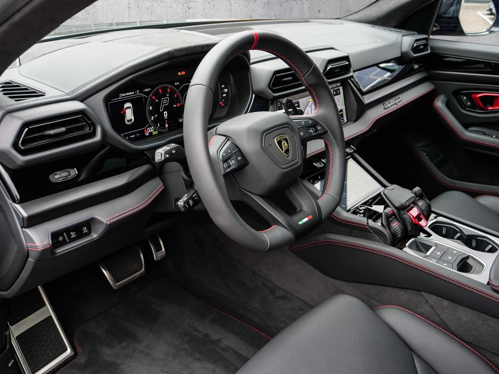 Lamborghini Urus SE/FACELIFT/PLUGIN/NERO HELENE/SENSONUM/PANO/STYLE - изображение 9 | Auto.bg Lamborghini Urus SE/FACELIFT/PLUGIN/NERO HELENE/SENSONUM/PANO/STYLE - изображение 9