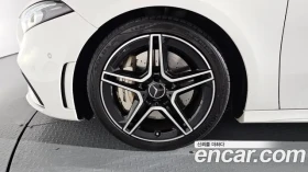 Mercedes-Benz A 35 AMG 4MATC - 24550 € / 48015.63 лв. - 79374918 4 | Car24.bg Mercedes-Benz A 35 AMG 4MATC - 24550 € / 48015.63 лв. - 79374918 4