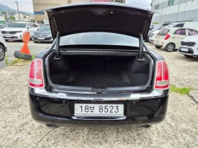 Chrysler 300c 3.6 - САМО 30% АВАНС - 7576 € - 11183839 7 | Car24.bg Chrysler 300c 3.6 - САМО 30% АВАНС - 7576 € - 11183839 7