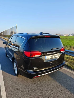 Chrysler Pacifica 2020 - 17600 € / 34422.61 лв. - 31743097 2 | Car24.bg Chrysler Pacifica 2020 - 17600 € / 34422.61 лв. - 31743097 2