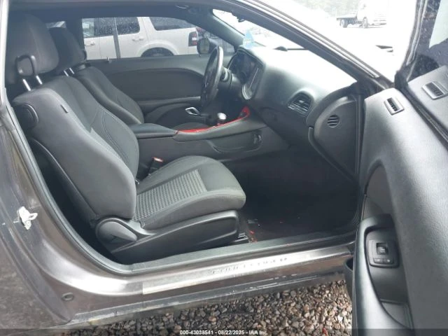 Dodge Challenger АВТОФИНАНСИРАНЕ  - изображение 5 | Auto.bg Dodge Challenger АВТОФИНАНСИРАНЕ  - изображение 5