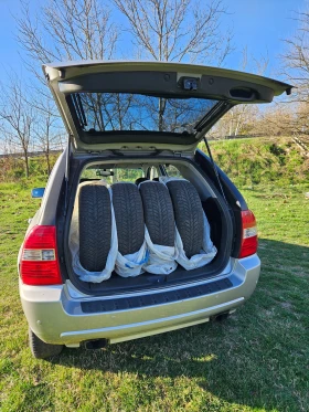 Kia Sportage 2, 0 CRDI 4x4 - 3500 € / 6845.40 лв. - 44314176 10 | Car24.bg Kia Sportage 2, 0 CRDI 4x4 - 3500 € / 6845.40 лв. - 44314176 10