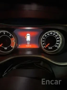 Jeep Cherokee AWD* LIMITED* 100к км* ОБДУХ* ПОДГРЕВ* ПАНО* м.Точ | Auto.bg — изображение 9 Jeep Cherokee AWD* LIMITED* 100к км* ОБДУХ* ПОДГРЕВ* ПАНО* м.Точ | Auto.bg — изображение 9