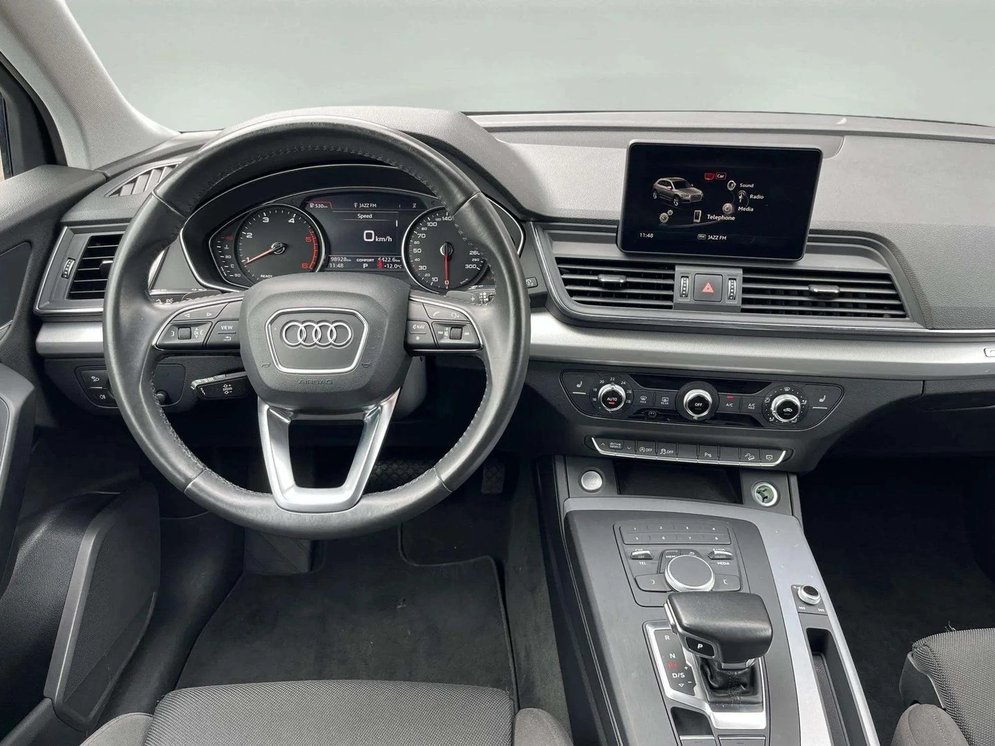 Audi Q5 Sport 2.0 TDI quattro - изображение 8 | Auto.bg Audi Q5 Sport 2.0 TDI quattro - изображение 8