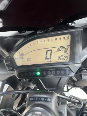 Honda Cbr 1000RR Fireblade ABS | Auto.bg — изображение 10 Honda Cbr 1000RR Fireblade ABS | Auto.bg — изображение 10