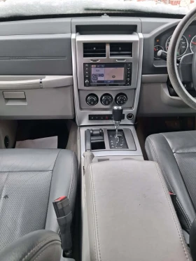 Jeep Cherokee 2.8 CRD - 3700 € / 7236.57 лв. - 95000436 10 | Car24.bg Jeep Cherokee 2.8 CRD - 3700 € / 7236.57 лв. - 95000436 10