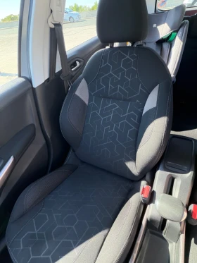 Peugeot 2008 1.6hdi | бартер | Auto.bg — изображение 16 Peugeot 2008 1.6hdi | бартер | Auto.bg — изображение 16