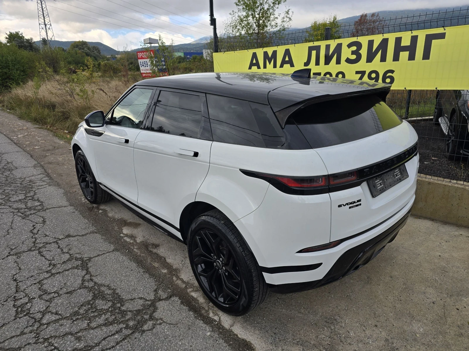 Land Rover Range Rover Evoque 2.0 D/ R DINAMIC/CAMERA - изображение 5 | Auto.bg Land Rover Range Rover Evoque 2.0 D/ R DINAMIC/CAMERA - изображение 5