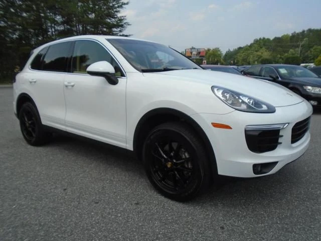 Porsche Cayenne 3.6 V6 * Реални километри * Напълно обслужен - 39999 лв. / 20451.16 € - 61570697 1 | Car24.bg Porsche Cayenne 3.6 V6 * Реални километри * Напълно обслужен - 39999 лв. / 20451.16 € - 61570697 1