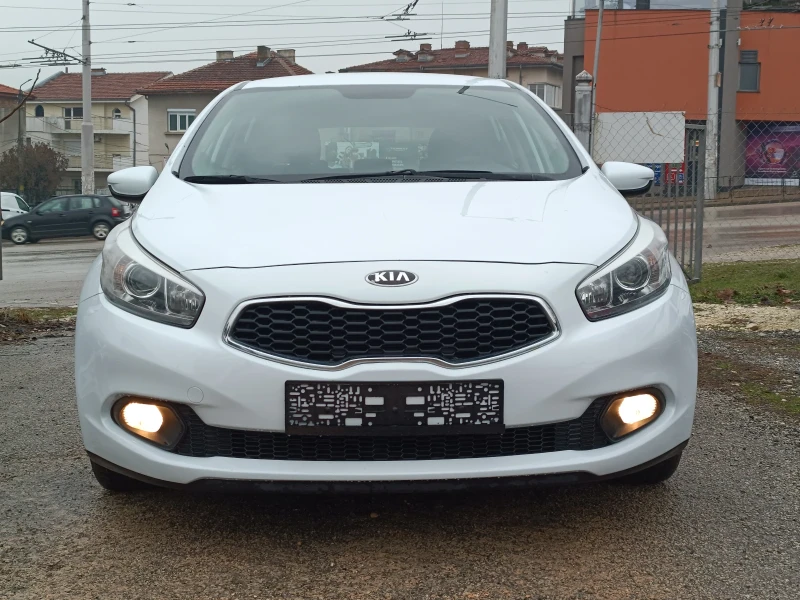 Kia Ceed 1.4/Клима/ Нови гуми/ Топ - 5999 € / 11733.02 лв. - 14244895 1 | Car24.bg Kia Ceed 1.4/Клима/ Нови гуми/ Топ - 5999 € / 11733.02 лв. - 14244895 1
