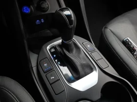 Hyundai Santa fe 2.0 PREMIUM| ПОДГРЕВ| ОБДУХВАНЕ| ПОДГРЕВ НА ВОЛАНА | Auto.bg — изображение 15 Hyundai Santa fe 2.0 PREMIUM| ПОДГРЕВ| ОБДУХВАНЕ| ПОДГРЕВ НА ВОЛАНА | Auto.bg — изображение 15
