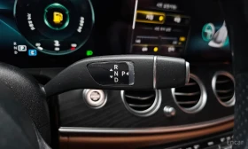 Mercedes-Benz E 220 E220d/4MATIC/AMG Line/ДИСТРОНИК/360/ХЕДЪП/ | Auto.bg — изображение 9 Mercedes-Benz E 220 E220d/4MATIC/AMG Line/ДИСТРОНИК/360/ХЕДЪП/ | Auto.bg — изображение 9