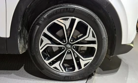 Hyundai Santa fe - 41373 лв. / 21153.68 € - 36960427 5 | Car24.bg Hyundai Santa fe - 41373 лв. / 21153.68 € - 36960427 5