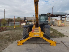 Телескопични товарачи JCB undefined | Auto.bg — изображение 8 Телескопични товарачи JCB undefined | Auto.bg — изображение 8