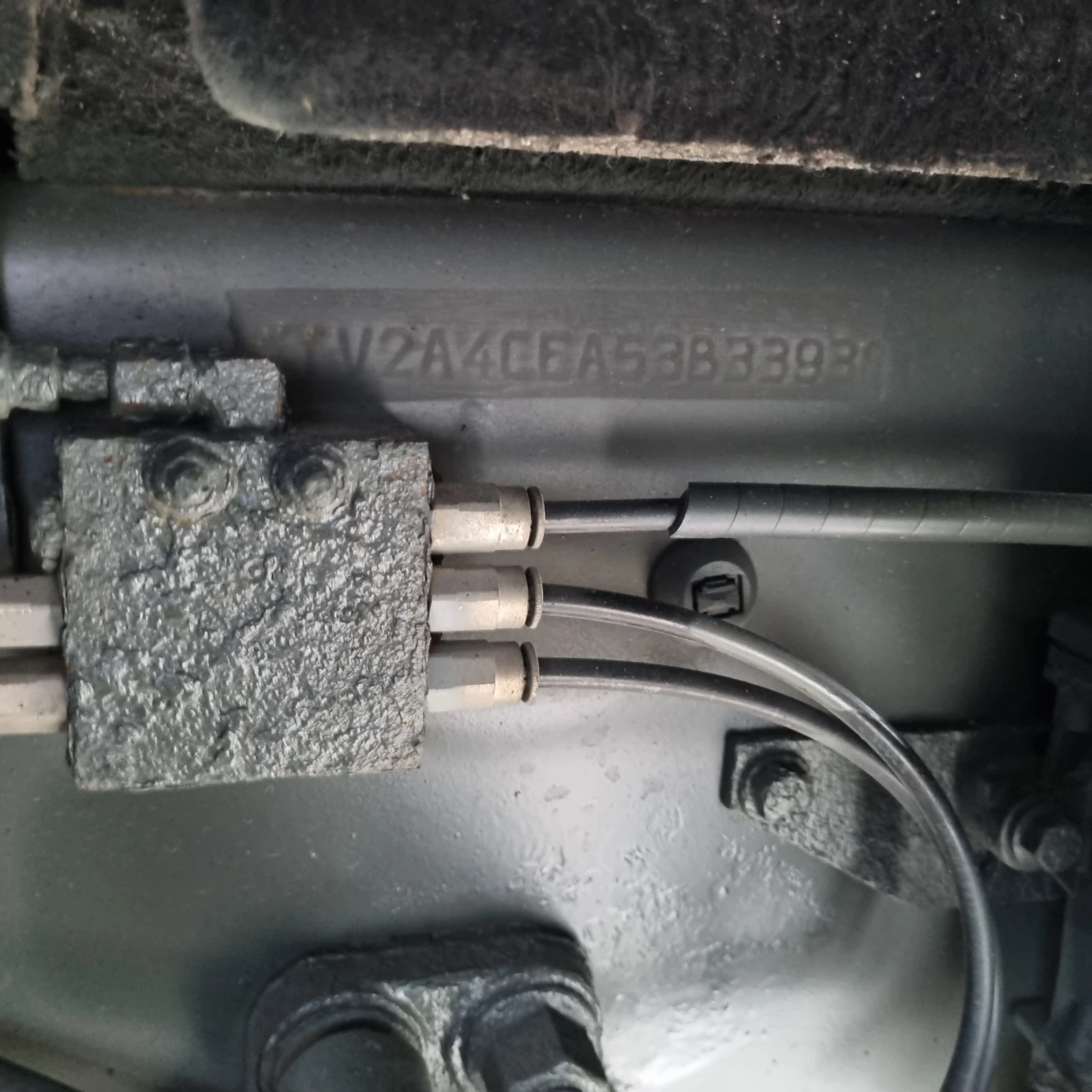 Volvo Fh 12 Тристранен 5.10м - изображение 9 | Auto.bg Volvo Fh 12 Тристранен 5.10м - изображение 9