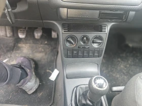 VW Polo 1.4/75ks - 850 € / 1662.46 лв. - 12340597 5 | Car24.bg VW Polo 1.4/75ks - 850 € / 1662.46 лв. - 12340597 5