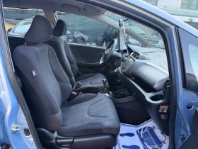 Honda Jazz 1.4!!ШВЕЙЦАРИЯ!!УНИКАТ!!ТОП СЪСТОЯНИЕ | Auto.bg — изображение 12 Honda Jazz 1.4!!ШВЕЙЦАРИЯ!!УНИКАТ!!ТОП СЪСТОЯНИЕ | Auto.bg — изображение 12