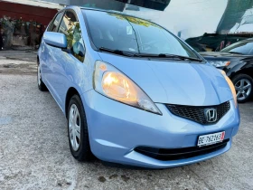 Honda Jazz 1.4!!ШВЕЙЦАРИЯ!!УНИКАТ!!ТОП СЪСТОЯНИЕ | Auto.bg — изображение 5 Honda Jazz 1.4!!ШВЕЙЦАРИЯ!!УНИКАТ!!ТОП СЪСТОЯНИЕ | Auto.bg — изображение 5