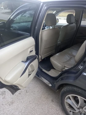 Citroen C-Crosser 4x4 - 2500 € / 4889.57 лв. - 88733639 15 | Car24.bg Citroen C-Crosser 4x4 - 2500 € / 4889.57 лв. - 88733639 15