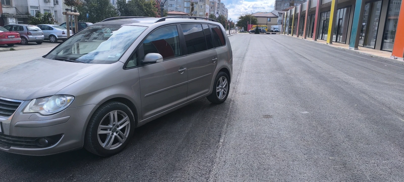 VW Touran  - изображение 2 | Auto.bg VW Touran  - изображение 2